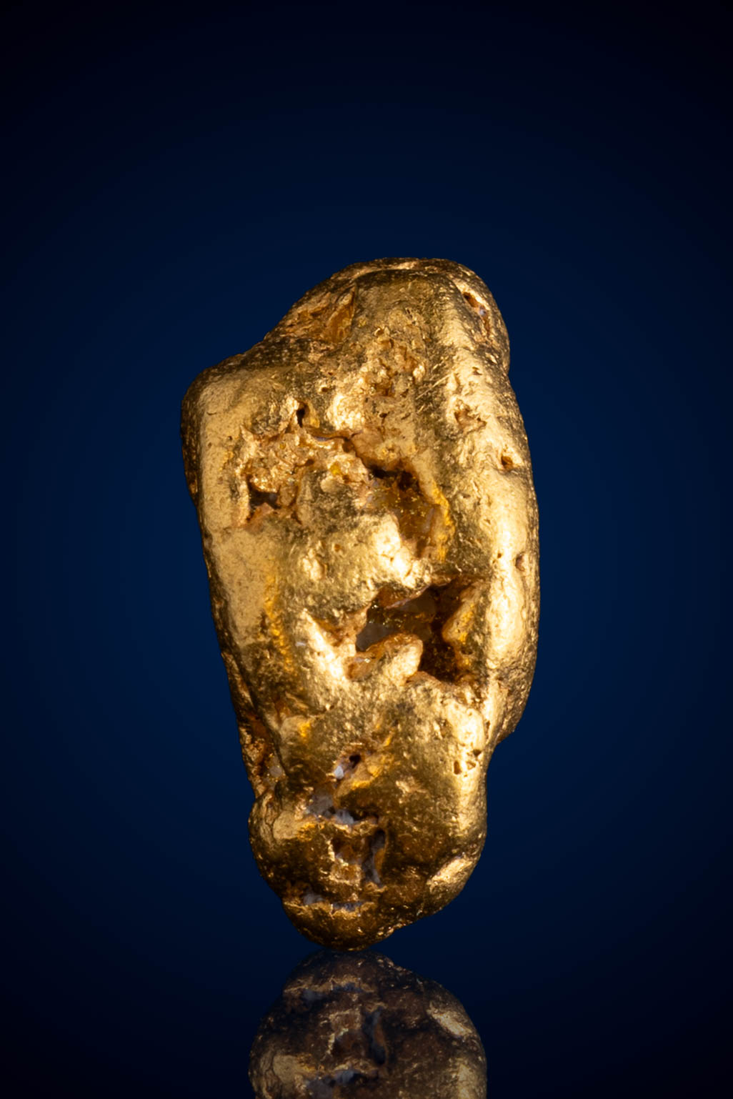 (image for) Bold, Statuary Natural Gold Nugget - Alaska - 4.08 grams